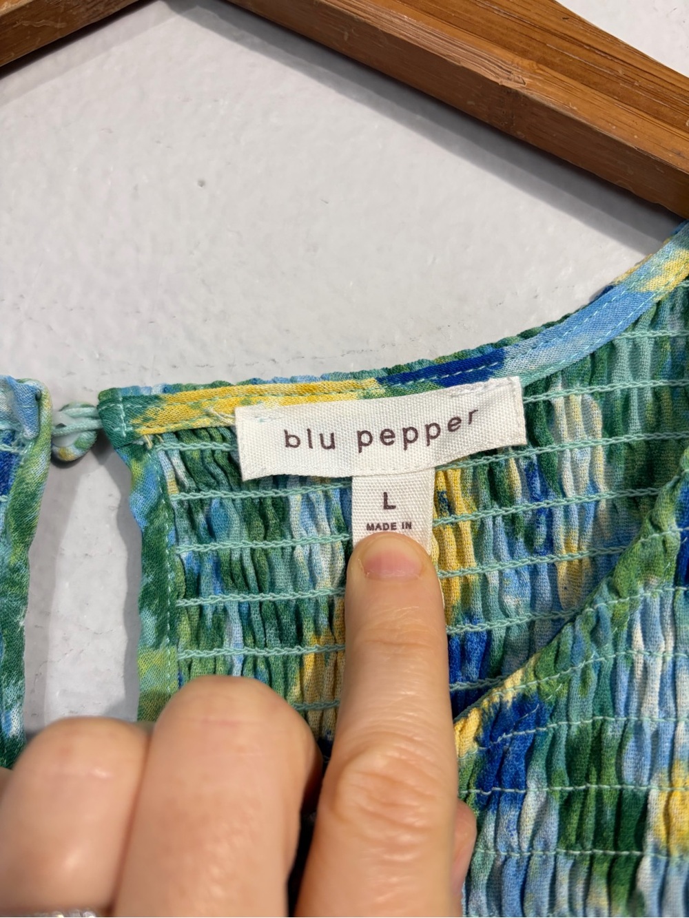 Blu Pepper Vibrant Blue Green and Yellow Smocked Top Midi Dress Size Large - Picture 5 of 9